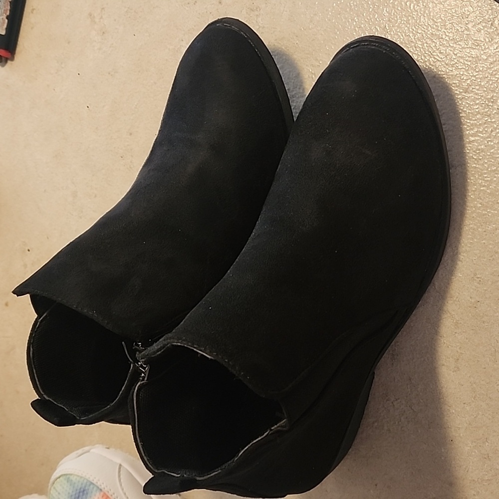 Chelsea Boots Size 7